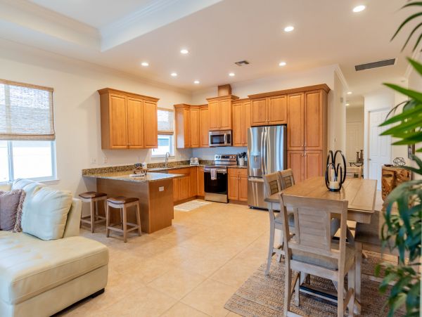 Naples Home 1028882