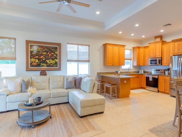 Naples Home 1028882