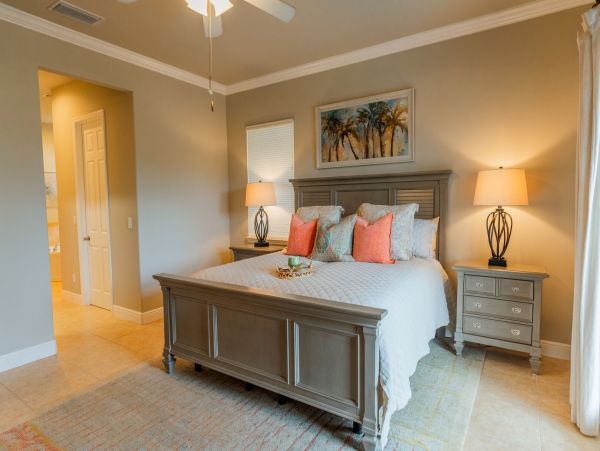 Naples Home 1028882