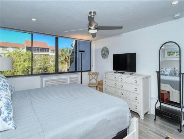 Siesta Key Condo 1028883