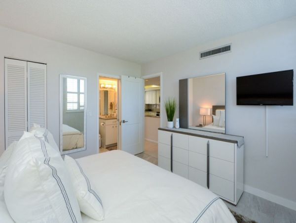 Siesta Key Condo 1028884