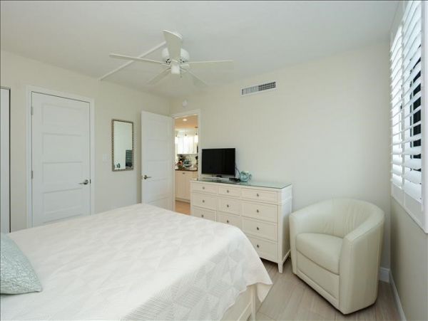 Siesta Key Condo 1028888