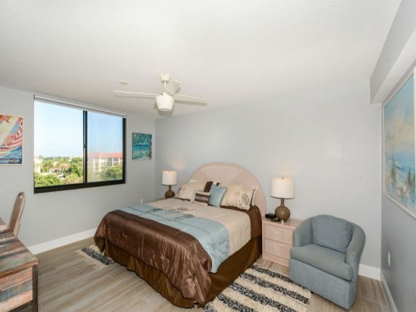 Siesta Key Condo 1028890