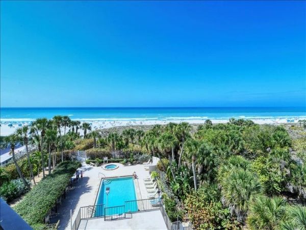Siesta Key Vacation Condo Two Bedroom On Beach