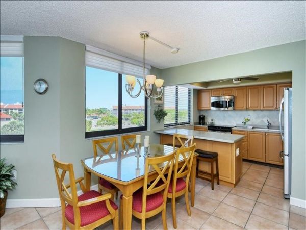 Siesta Key Vacation Condo Two Bedroom On Beach