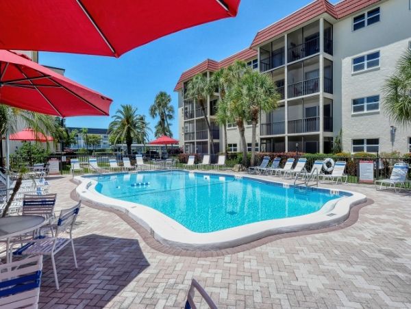 Siesta Key Walk to Beach Two Bedroom Rental Condo