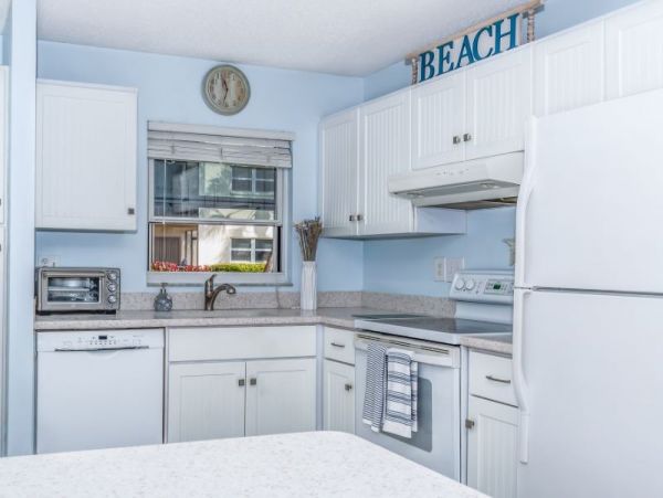 First Floor Two Bedroom Unit Steps from the Beach in Siesta Key