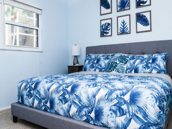 First Floor Two Bedroom Unit Steps from the Beach in Siesta Key