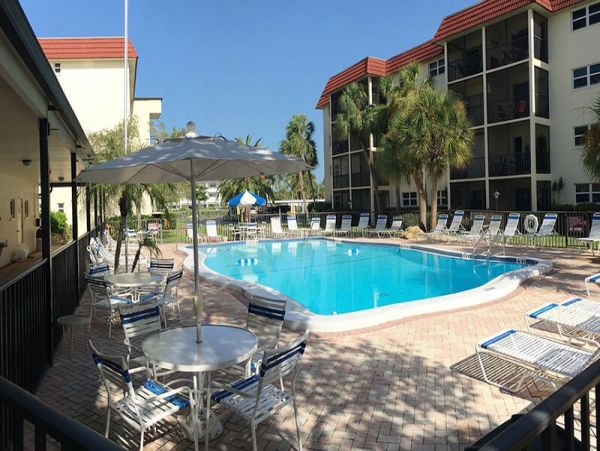 First Floor Two Bedroom Unit Steps from the Beach in Siesta Key