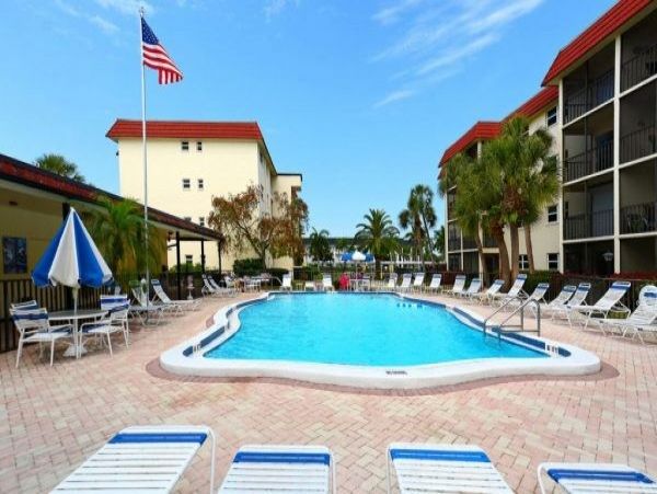 First Floor Two Bedroom Unit Steps from the Beach in Siesta Key