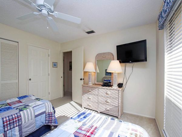 Sanibel Condo 1028904