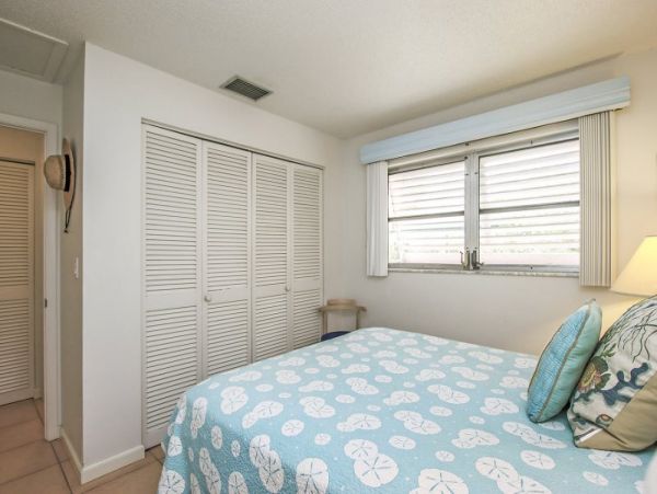 Sanibel Condo 1028905