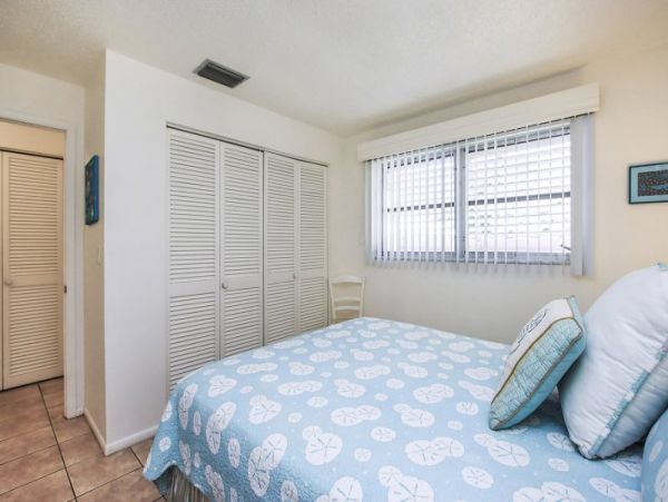 Sanibel Condo 1028908