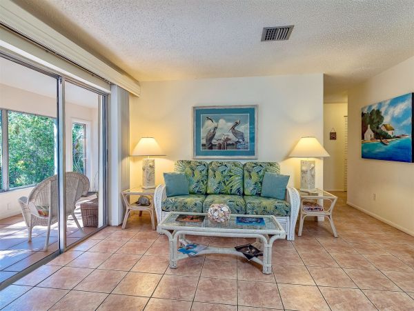 Sanibel Condo 1028910