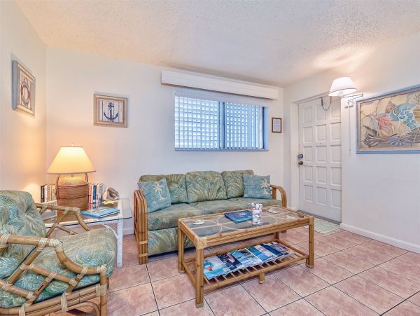 Sanibel Condo 1028911