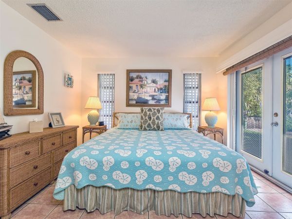 Sanibel Condo 1028911