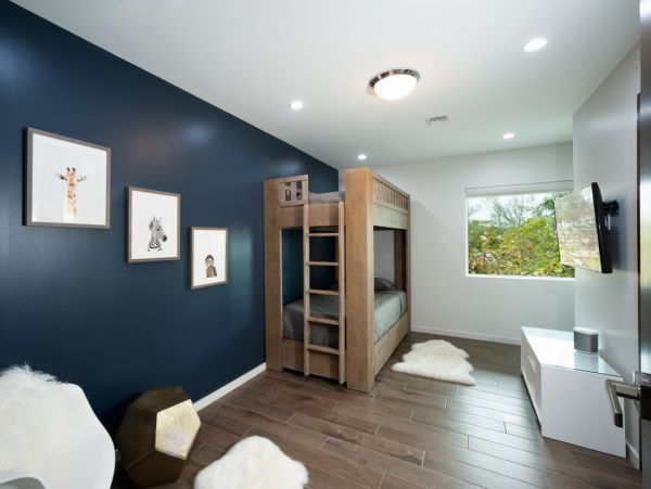 On Beach Cayman Island Vacation Estate 13 Bedroom