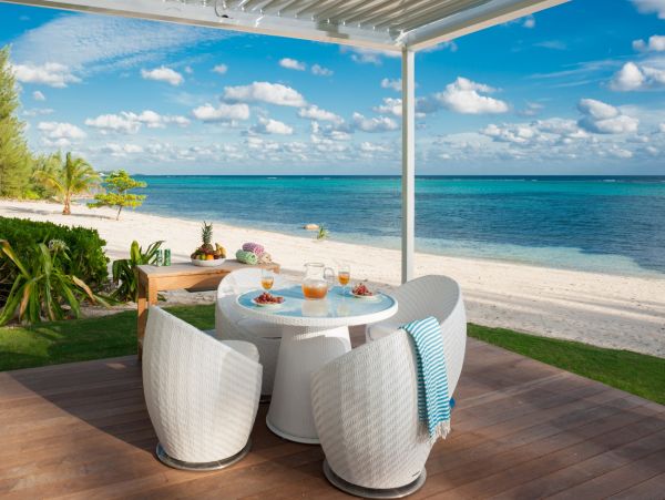 On Beach Cayman Island Vacation Estate 13 Bedroom