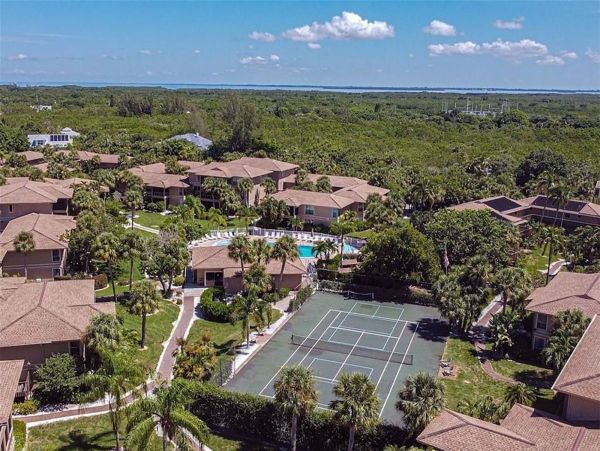 Sanibel Condo 1028916