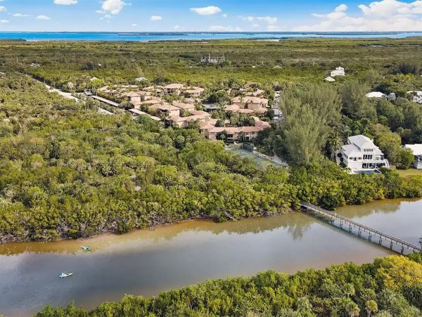 Sanibel Condo 1028916