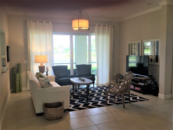 Naples Condo 1028918