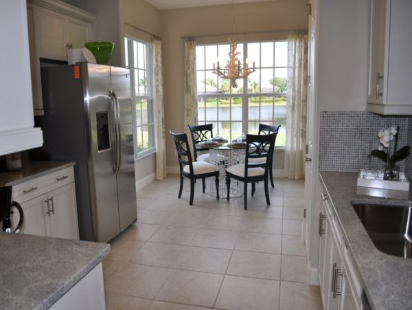 Naples Condo 1028918