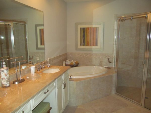 Naples Condo 1028918