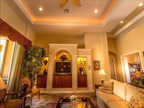 Naples Home 1028919