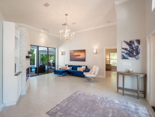 Luxury Three Bedroom Vacation Rental Home in Naples