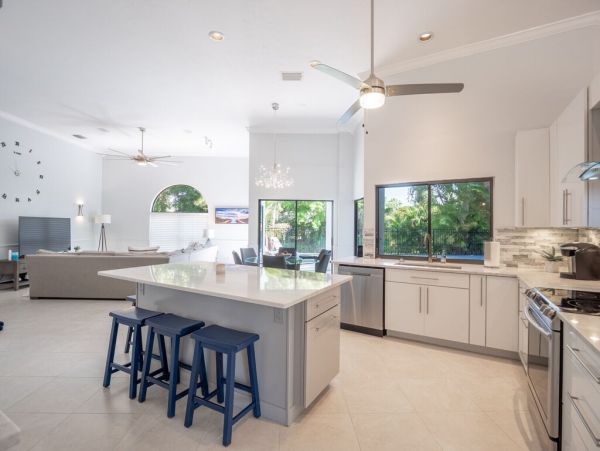 Luxury Three Bedroom Vacation Rental Home in Naples