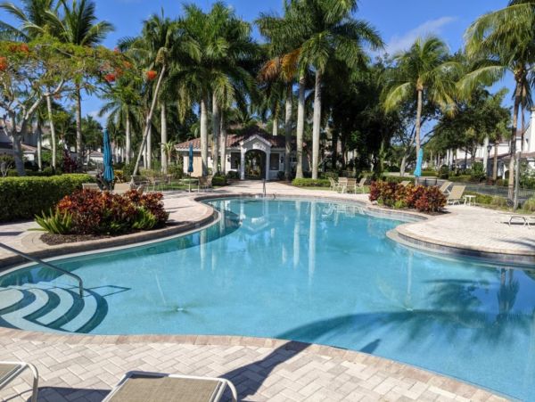 Naples Home 1028921