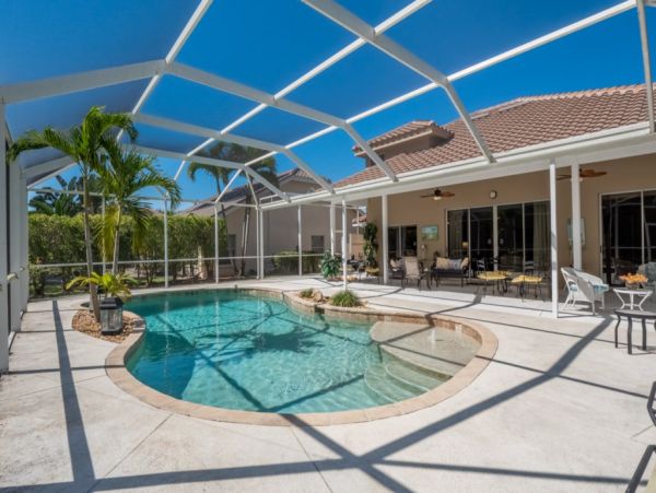 Naples Home 1028924