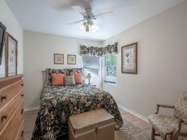 Naples Home 1028924