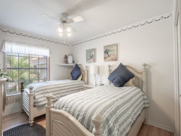 Naples Home 1028924