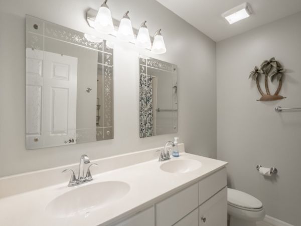 Naples Home 1028924