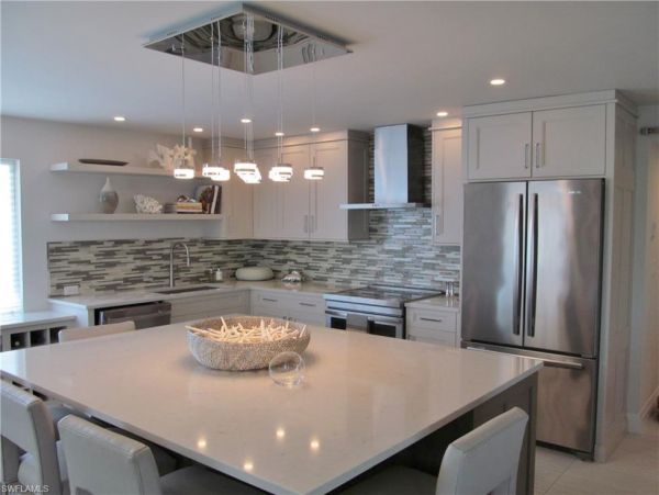 Beautiful Naples Vacation Condo Three Bedroom