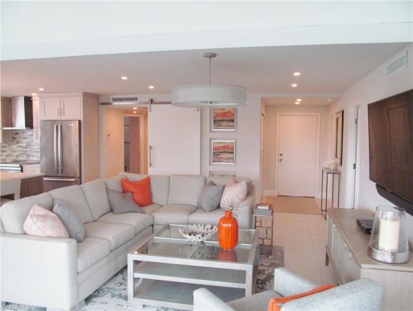 Beautiful Naples Vacation Condo Three Bedroom