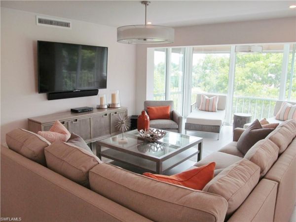 Beautiful Naples Vacation Condo Three Bedroom