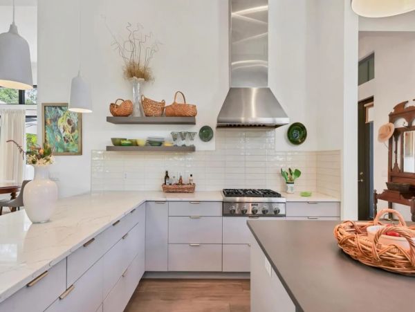Sarasota Vacation Rental - Luxury Modern Home with Gardens & Spa