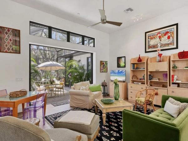 Sarasota Vacation Rental - Luxury Modern Home with Gardens & Spa