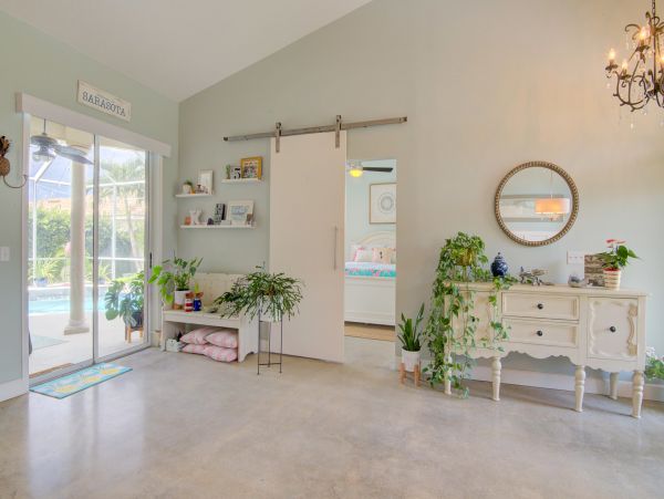 Sarasota Vacation Home Three Bedroom