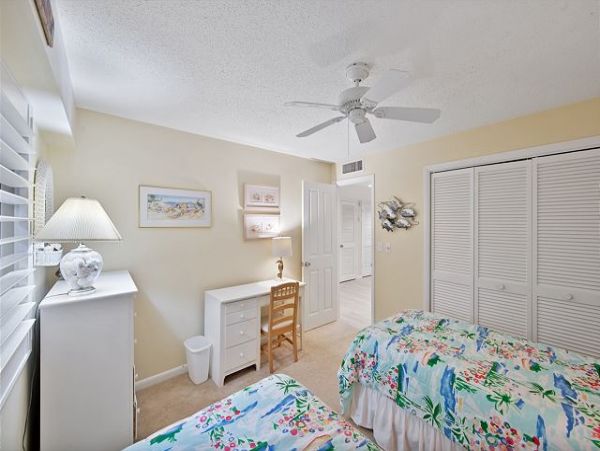 Sanibel Condo 1028950