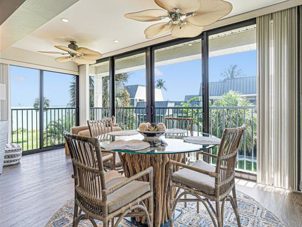 Two Bedroom Canal Front Vacation Condo in Sanibel