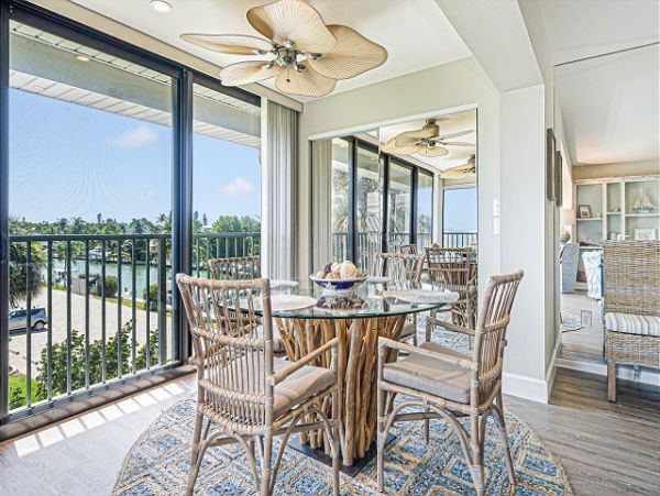 Two Bedroom Canal Front Vacation Condo in Sanibel