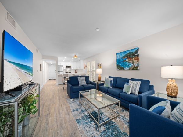 Gulf-Front Getaway with stunning Views and Comfort