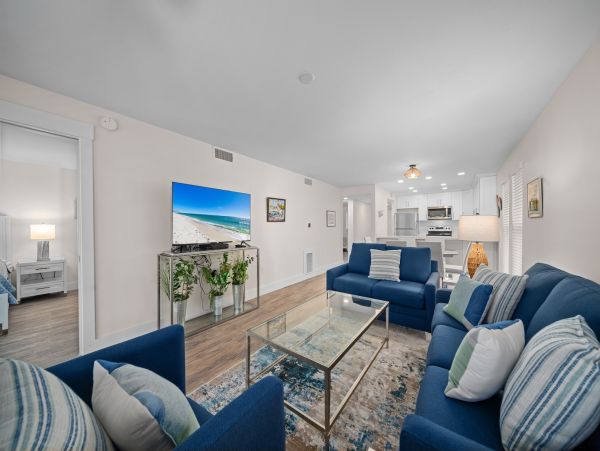 Gulf-Front Getaway with stunning Views and Comfort