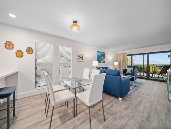 Gulf-Front Getaway with stunning Views and Comfort