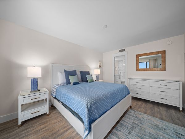 Gulf-Front Getaway with stunning Views and Comfort