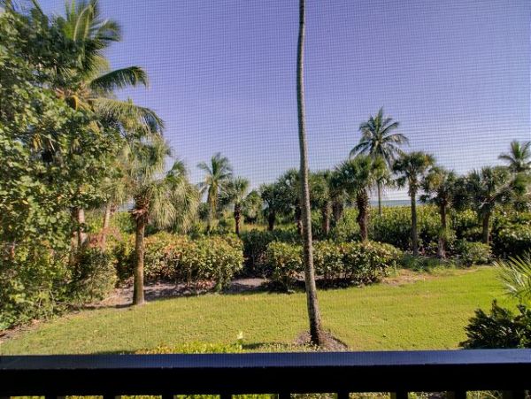 Luxury Beachfront Condo with Stunning Gulf Views - Perfect Vacation Getaway