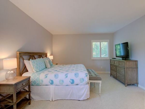 Luxury Beachfront Condo with Stunning Gulf Views - Perfect Vacation Getaway